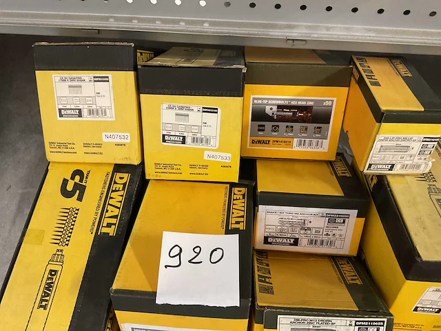Dewalt schroeven en bevestigen - afbeelding 5 van  12