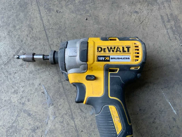 Dewalt slagmoersleutel - afbeelding 2 van  4