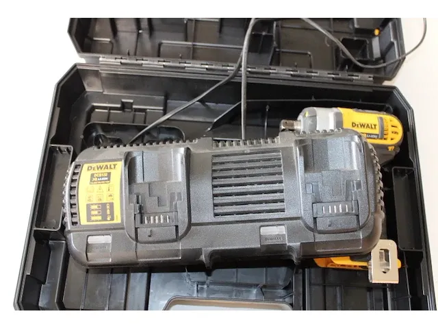 Dewalt slagmoersleutel - afbeelding 4 van  5