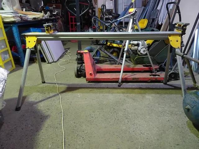 Dewalt tafel - afbeelding 1 van  4