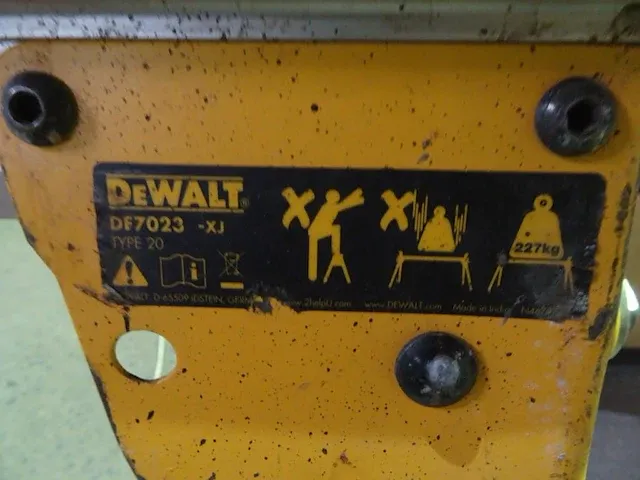 Dewalt tafel - afbeelding 4 van  4
