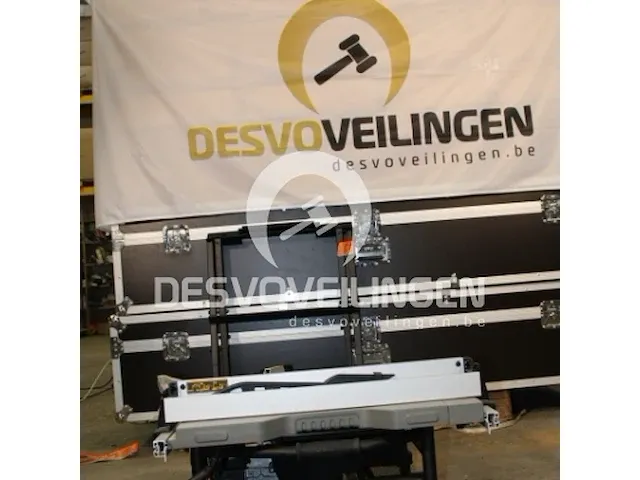 Dewalt tafelzaag - afbeelding 4 van  7