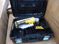 Dewalt xr 3-tool kit 18v 5ah li-ion borstelloze dck384p2t-qw - afbeelding 4 van  4