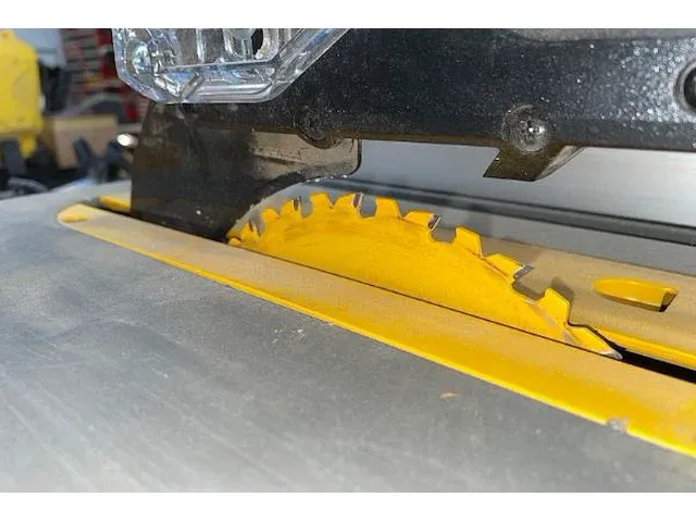 Dewalt zaagtafel - afbeelding 2 van  8