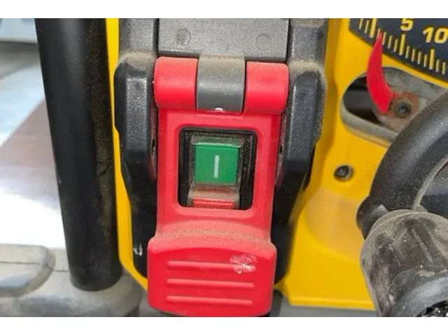Dewalt zaagtafel - afbeelding 5 van  8
