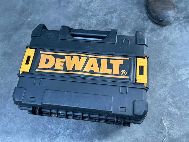 Dewalt zelfnivellerende kruislijnlaser set (2x) - afbeelding 5 van  5