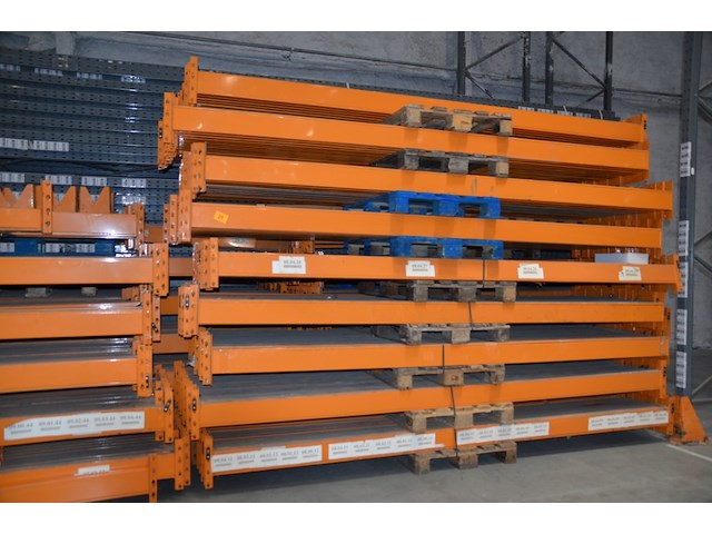 Dexion liggers - afbeelding 1 van  3