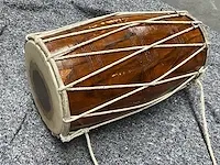 Dholak, afm plm dia 24 x 41cm - afbeelding 2 van  3