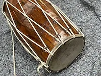 Dholak, afm plm dia 24 x 41cm - afbeelding 3 van  3