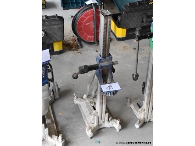 Diamandboorstatief - afbeelding 1 van  1