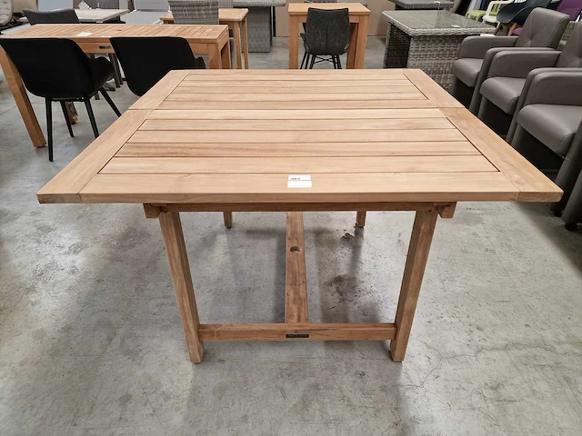 Diamond collection teak tuintafel 120-180 x 120cm brede latten - afbeelding 10 van  10