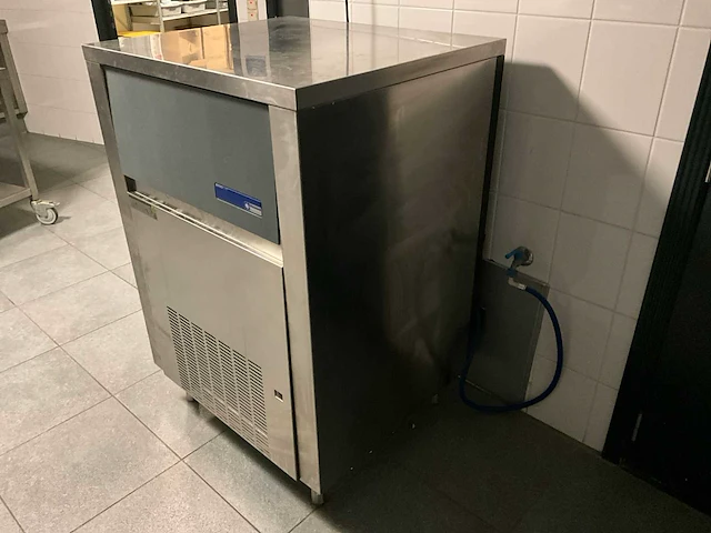 Diamond nordica line ijsblokjesmachine - afbeelding 3 van  5