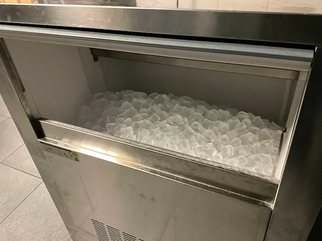 Diamond nordica line ijsblokjesmachine - afbeelding 4 van  5