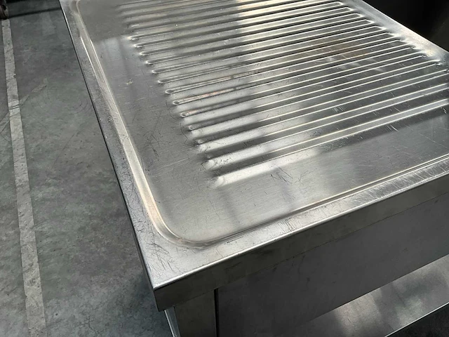 Diamond rvs spoeltafel - afbeelding 8 van  8