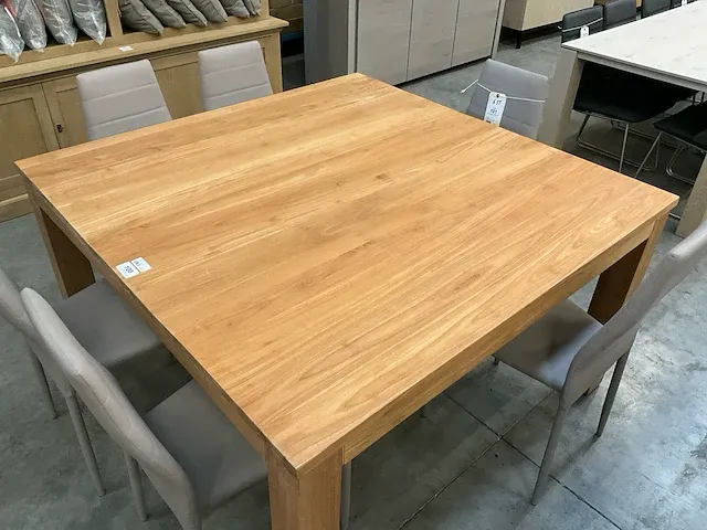 Diamond teak interieurtafel teak 140cm x 140cm x h78cm p10 - afbeelding 2 van  4