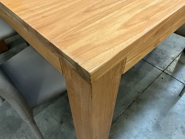 Diamond teak interieurtafel teak 140cm x 140cm x h78cm p10 - afbeelding 3 van  4