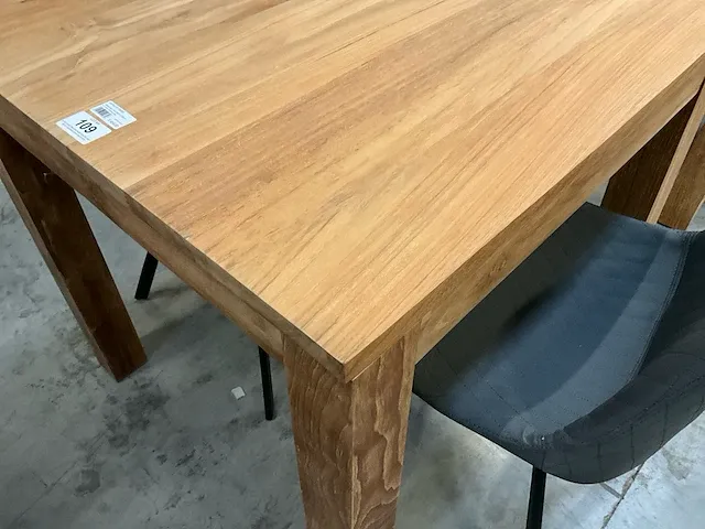 Diamond teak interieurtafel teak 80 x 80 x h78cm p8 - afbeelding 2 van  3