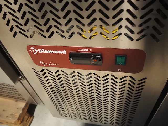 Diamond - afbeelding 7 van  8