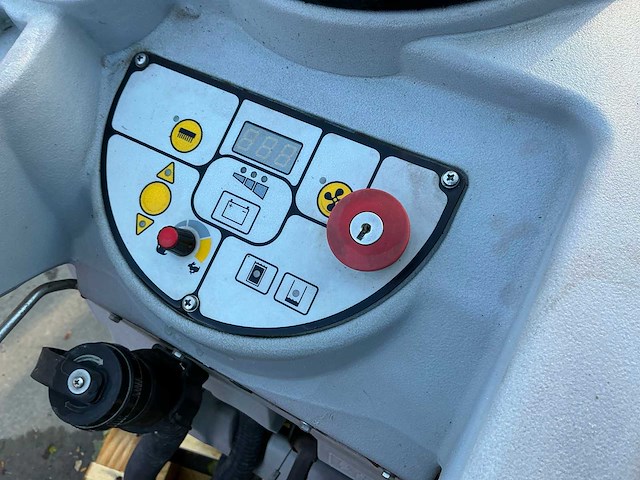 Dibo veegmachine - afbeelding 5 van  9