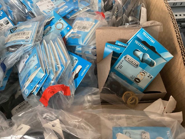 Dichtingen - afbeelding 2 van  14