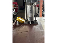 Dick - 12l - handvulbus - afbeelding 2 van  3