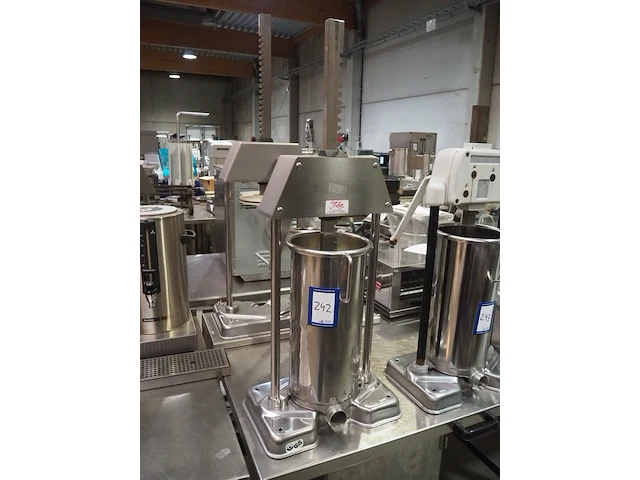 Dick - afbeelding 1 van  5