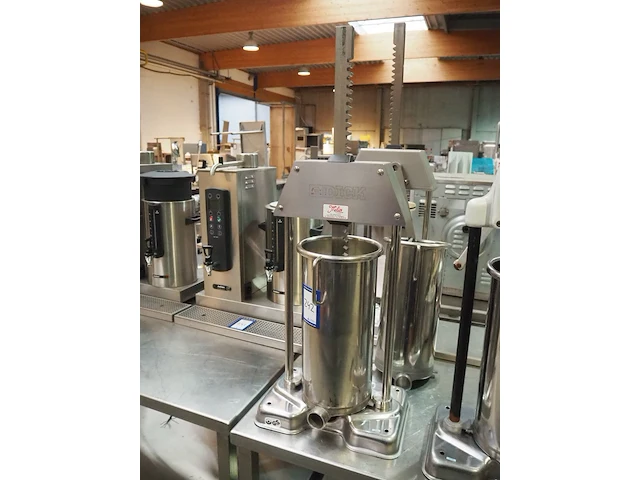 Dick - afbeelding 2 van  5