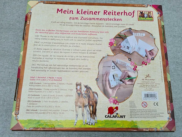 Die spiegelburg - knutsel je eigen paardenmanège - afbeelding 2 van  2