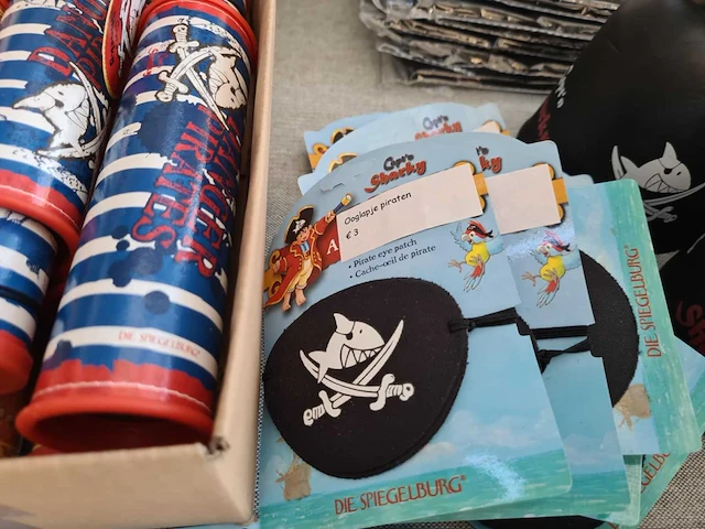 Die spiegelburg - speelgoed piraten verkleedspullen - afbeelding 5 van  7