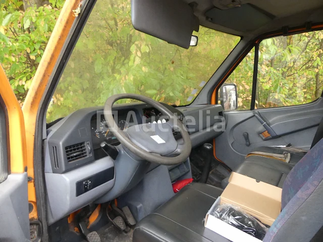 Dieplader (voor onderdelen) mercedes-benz sprinter 308 d - afbeelding 10 van  18