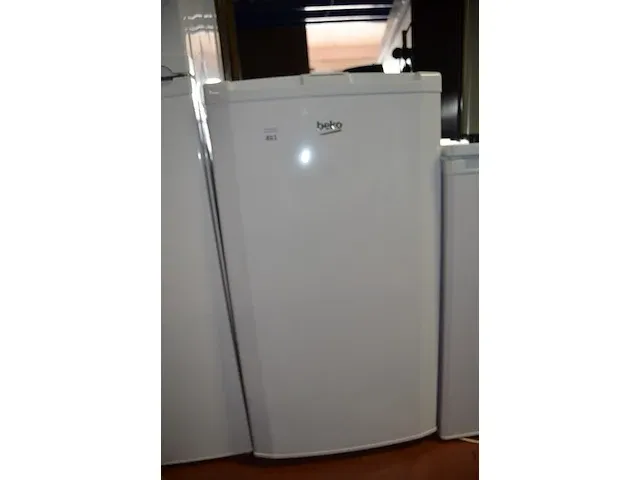 Diepvries beko 4 laden - afbeelding 1 van  6
