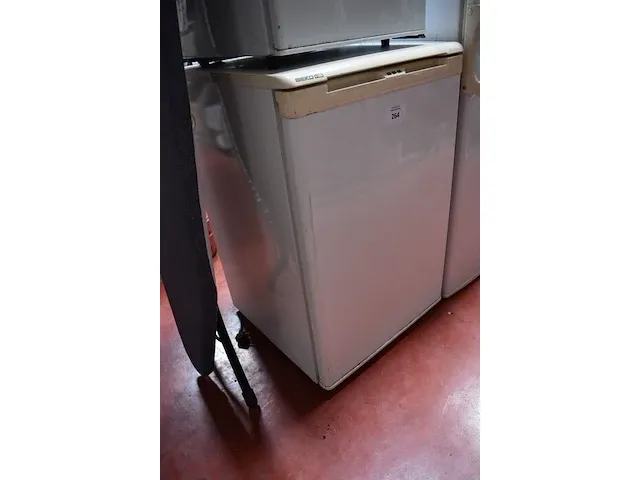 Diepvries tafelmodel beko - afbeelding 3 van  4