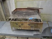 Diepvries/koelkast combi friac , tafelbarbecue op houtskool - afbeelding 5 van  7