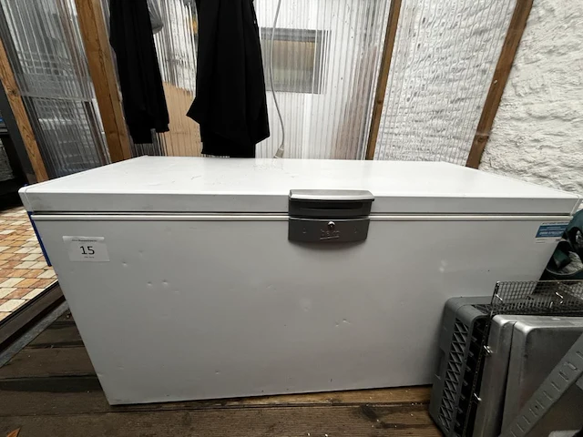 Diepvrieskoffer beko - afbeelding 1 van  3