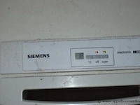 Diepvrieskoffer siemens met inhoud - afbeelding 2 van  3