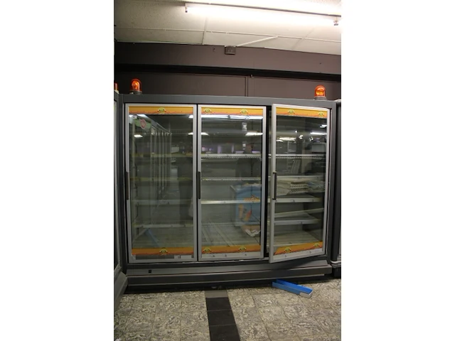 Diepvrieswandkoeling 3-deurs - afbeelding 2 van  4