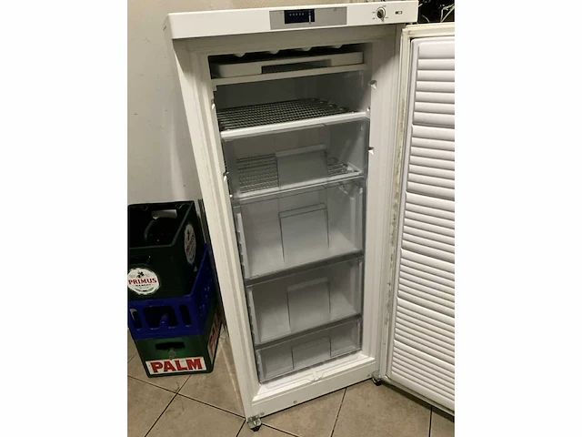 Diepvriezer bauknecht gka2510 - afbeelding 3 van  4