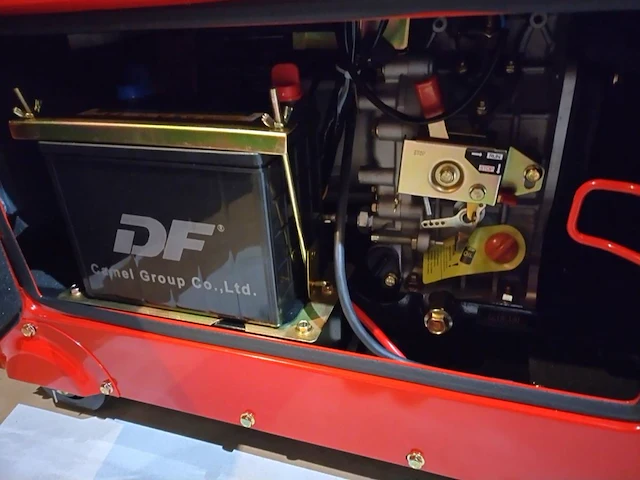 Diesel generator ultra toolz ut-dg5000w - afbeelding 4 van  9