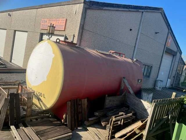 Diesel opslagtank met geïntegreerd pomp- en meetsysteem - afbeelding 2 van  12