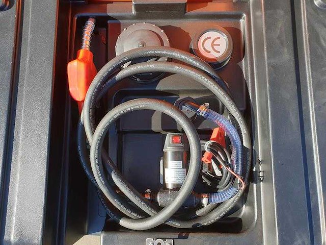Diesel tank 400 l ongebruikt - afbeelding 4 van  7