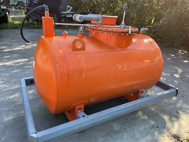 Diesel tank tolsma - afbeelding 1 van  7