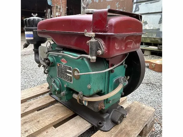 Dieselmotor voor minitractor - afbeelding 1 van  6