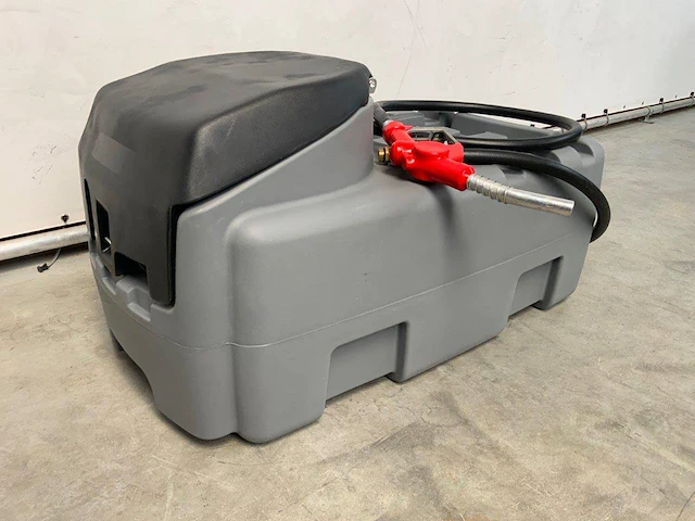 Dieseltank 200l nieuw - afbeelding 1 van  1