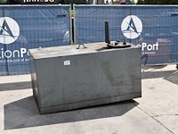 Dieseltank 2400l - afbeelding 1 van  1