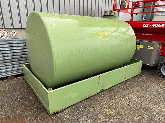 Dieseltank emiliana serbatoi 5000l - afbeelding 1 van  1