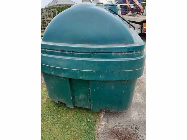 Dieseltank met pomp - afbeelding 5 van  10
