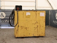 Dieseltank mt6 met pomp en pistool - afbeelding 1 van  1