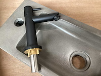 Differnz jax wastafel beton met zwart - afbeelding 2 van  4