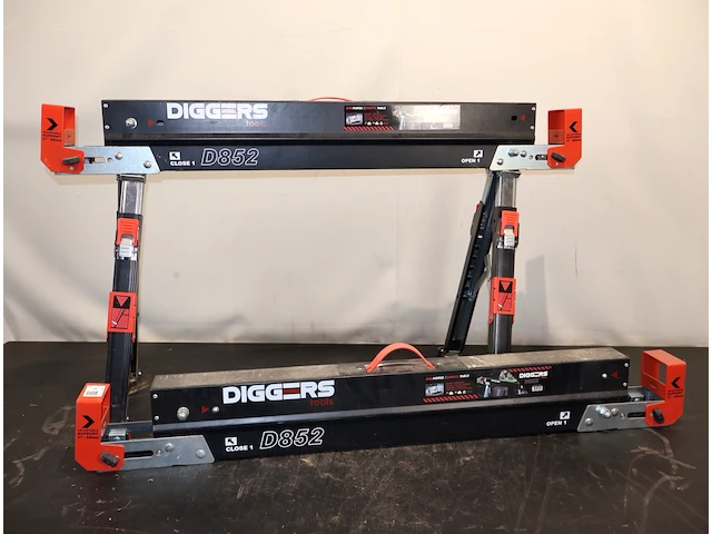 Diggers sawhorse (x2) - afbeelding 1 van  5