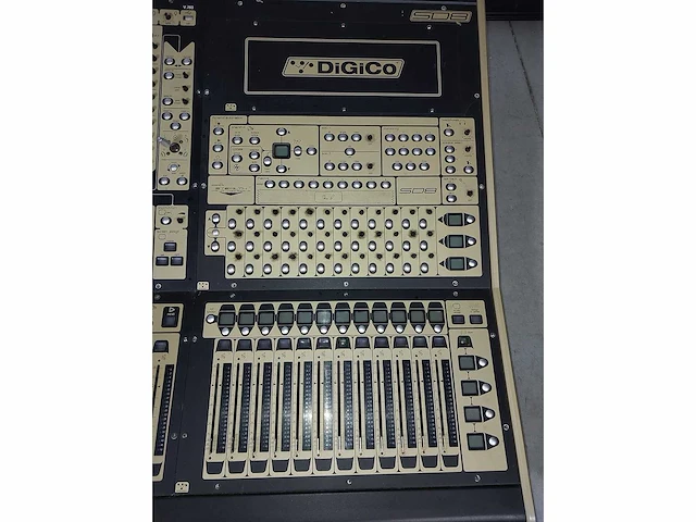 Digico sd8/24 with core2 upgrade - for spare parts - afbeelding 3 van  9